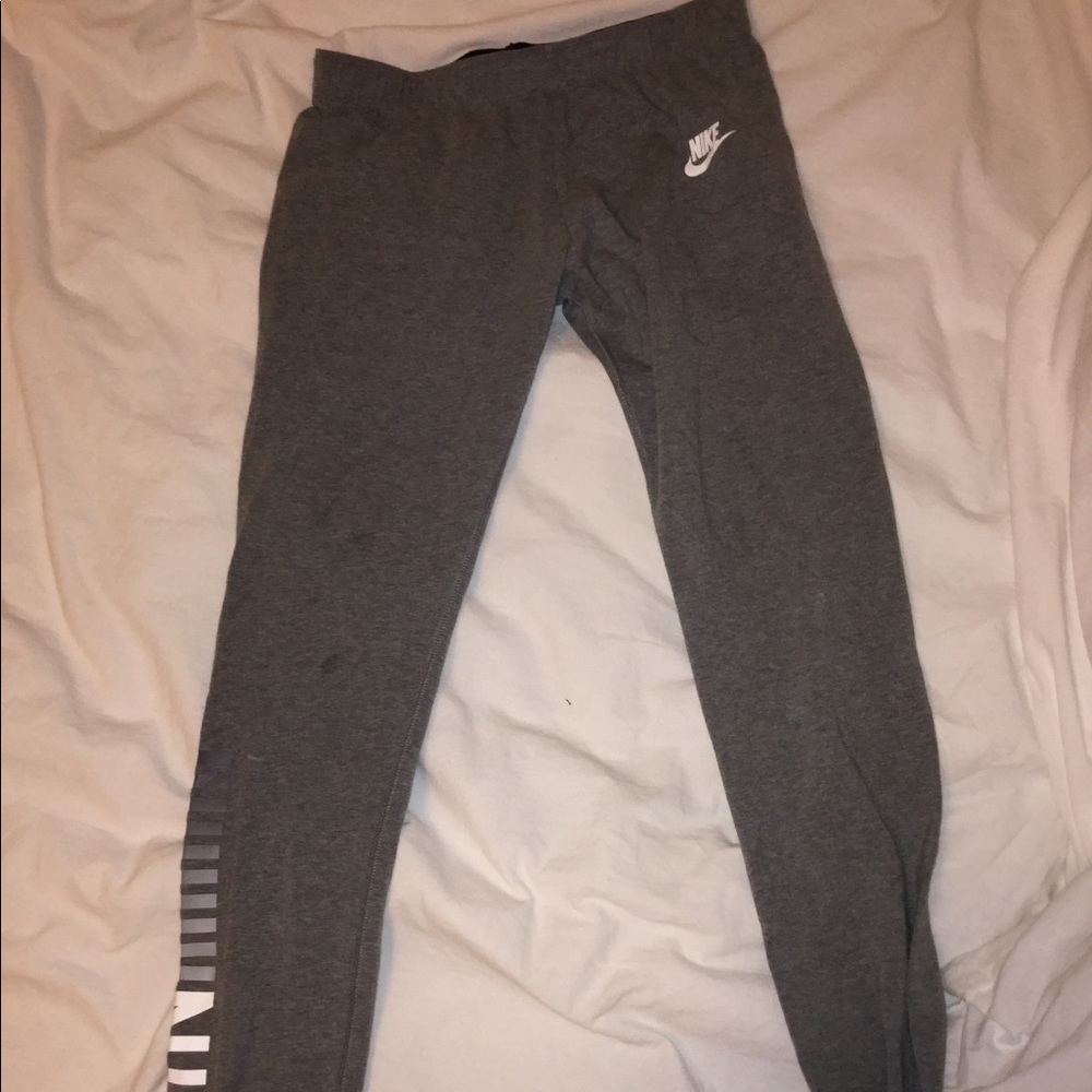 Nike grey leggings